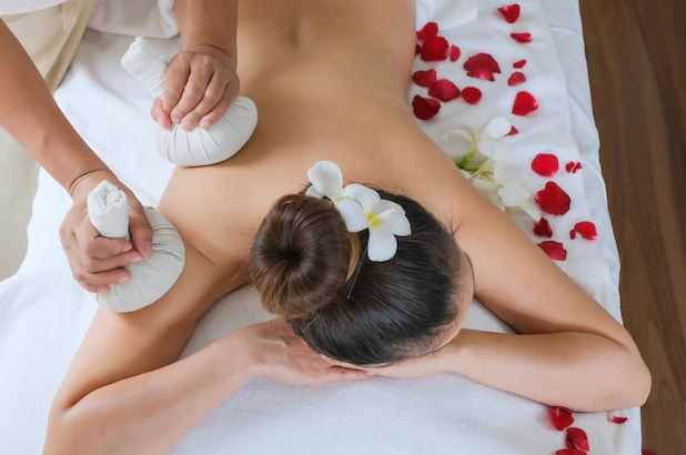 Get the Best and Effective Health Spa Massage at Lotus Yoga 